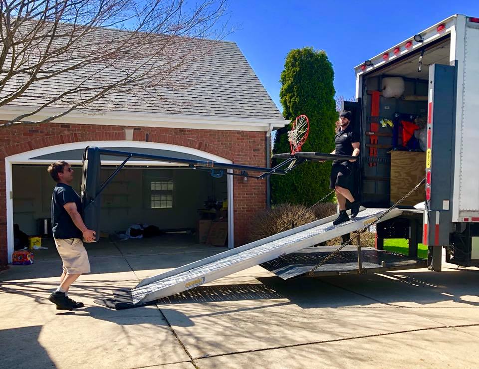 local-moving-2